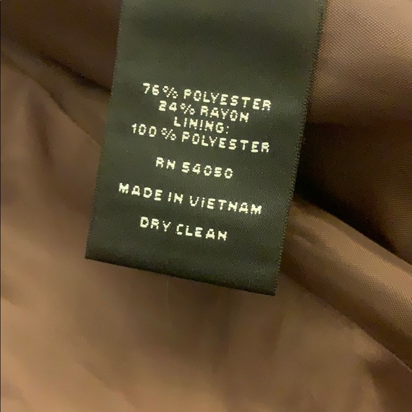 2piece 9 west suite - Picture 4 of 6